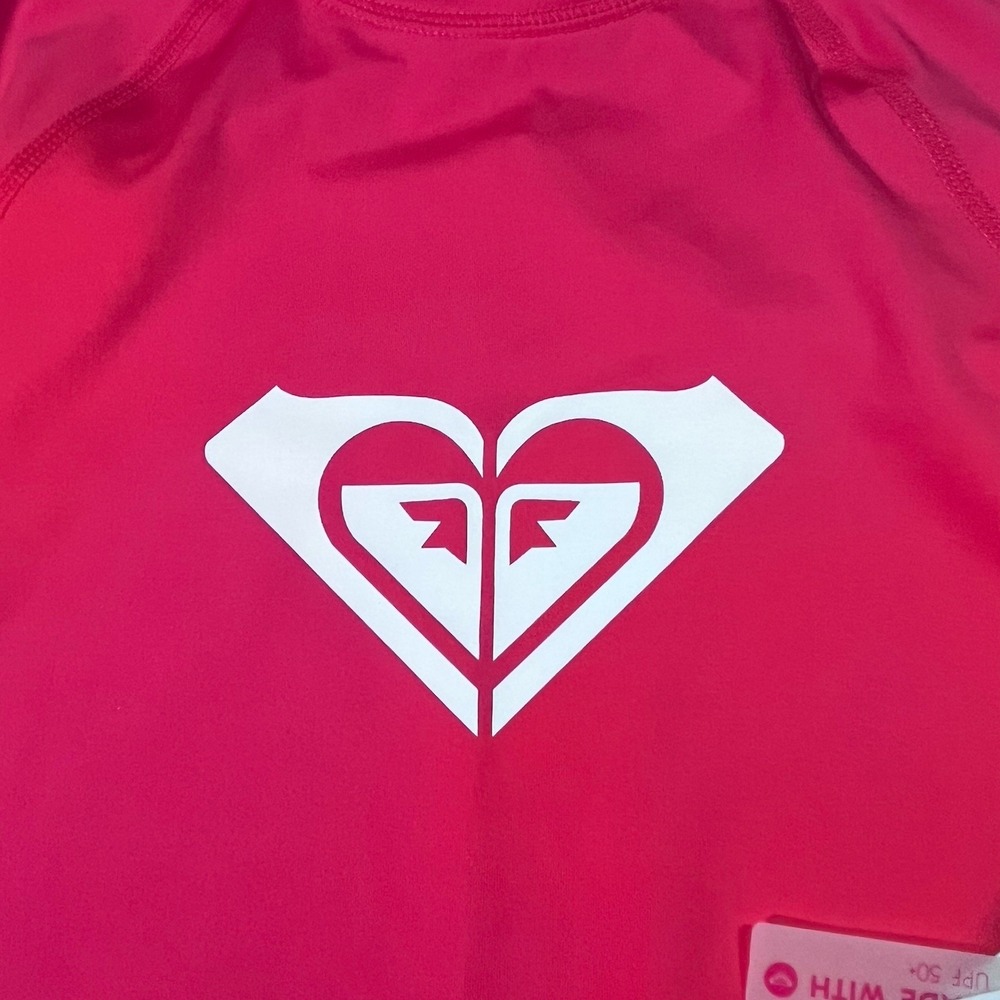 NWT Roxy Red Whole Hearted Rash Guard Long-Sleeve Surf‎ Swim Beach Top Size XS - Picture 2 of 7
